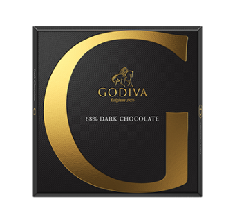 A rich dark chocolate (68% cocoa) marrying flavours of liquorice, ripe blue and black plums, blueberry and tabace (cultivated tobacco leaves).